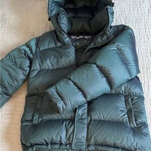 Aritzia Women's Puffer Jacket - Dark Green